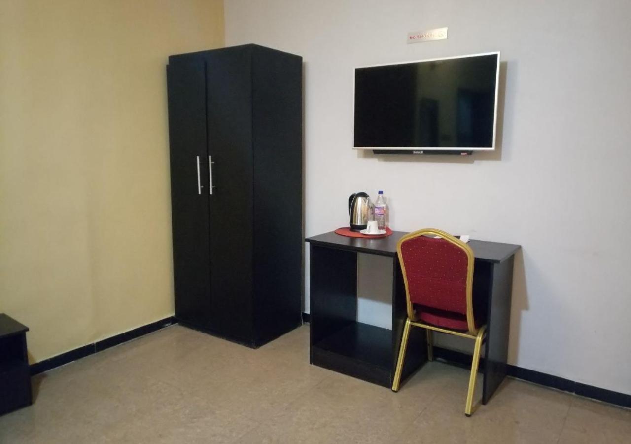 Esporta Suites Lekki Lagos Exterior photo